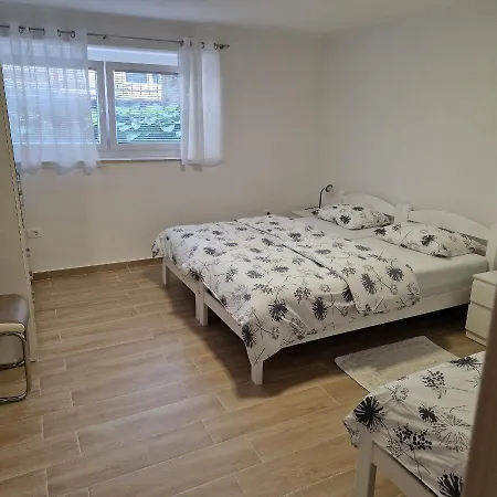 Apartman Maksimirska 89 Zagreb Exteriör bild